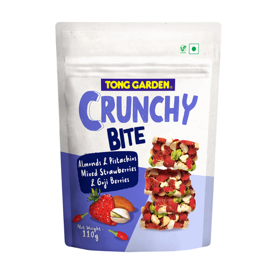 Tong Garden Crunchy Bite Almond & Pistachios Mix Strawberry & Goji Berries 110g