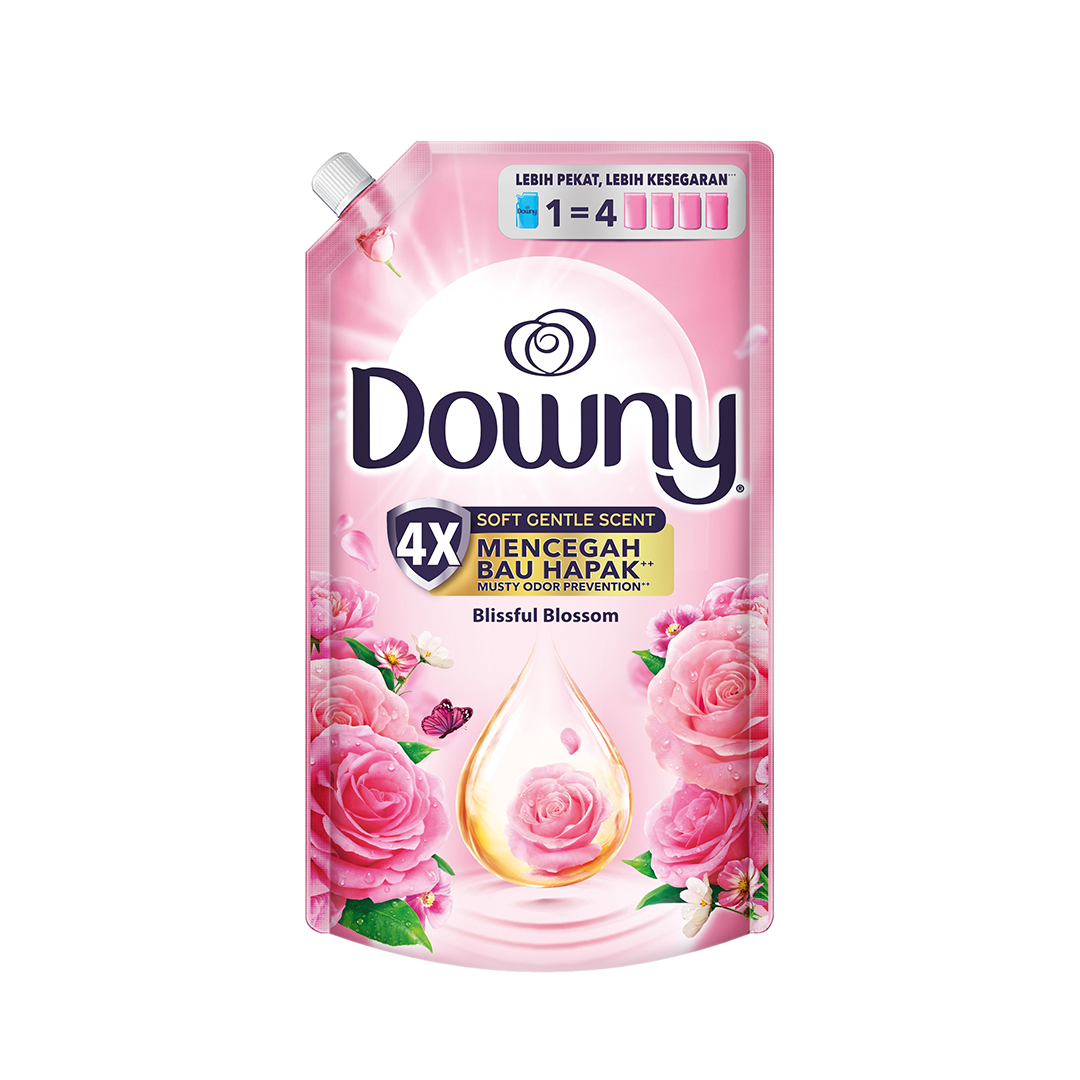 Downy Liquid Parfum Blissful Blossom Refill 1.35L
